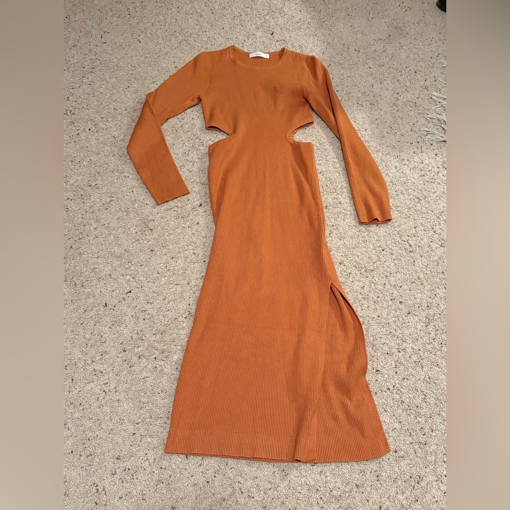 NWOT Talulah Tangerine Side Cutout Dress Size M
